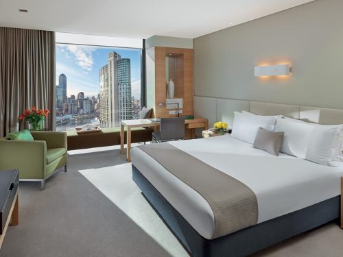 Melbourne-Hotels-Promenade-Rooms-Standard-King-1-1200x800