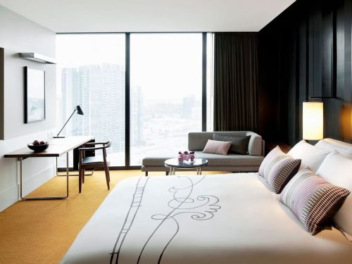 cmm-luxe-king-room_wide